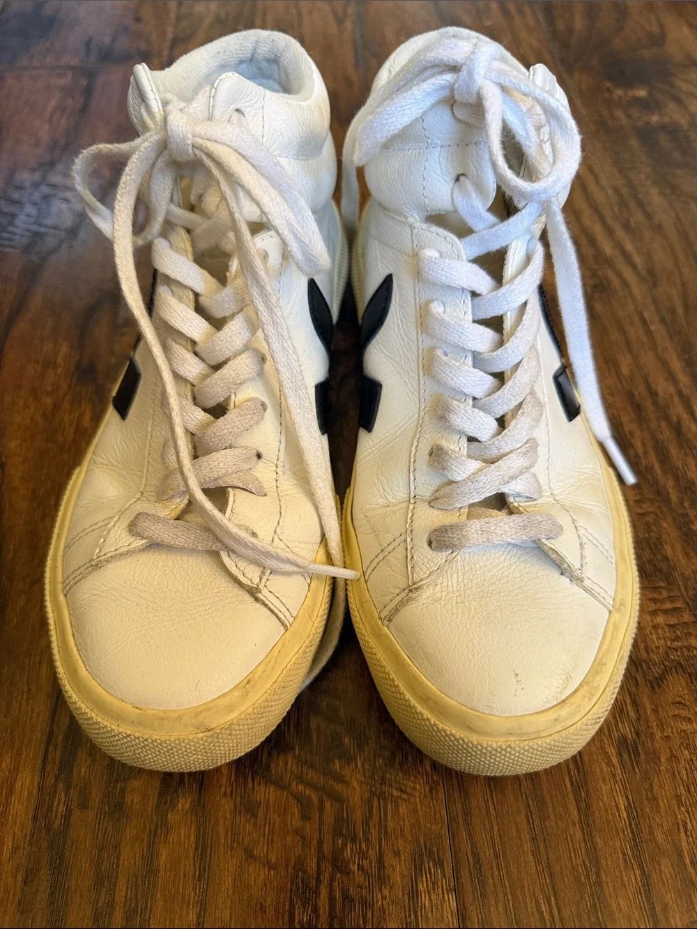 Veja Minotaur High-Top Sneakers with Black V, size 6